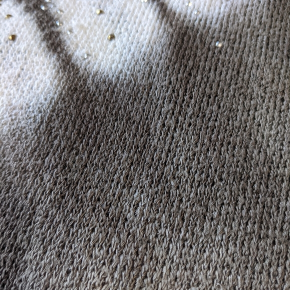 New Directions Rhinestone Detail SharkBite hemline Blouse Large - Picture 5 of 8